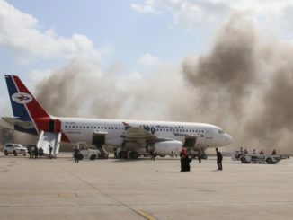 यमनको विमानस्थलमा बम विस्फोट २२ जनाको मृत्यु